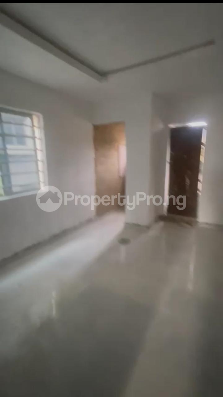 1 bedroom Flat / Apartment for rent Onike Iwaya Yaba Lagos - 1