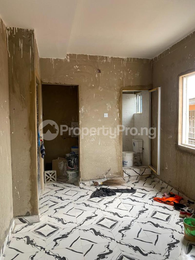 1 bedroom Flat / Apartment for rent Moocco Shomolu Lagos