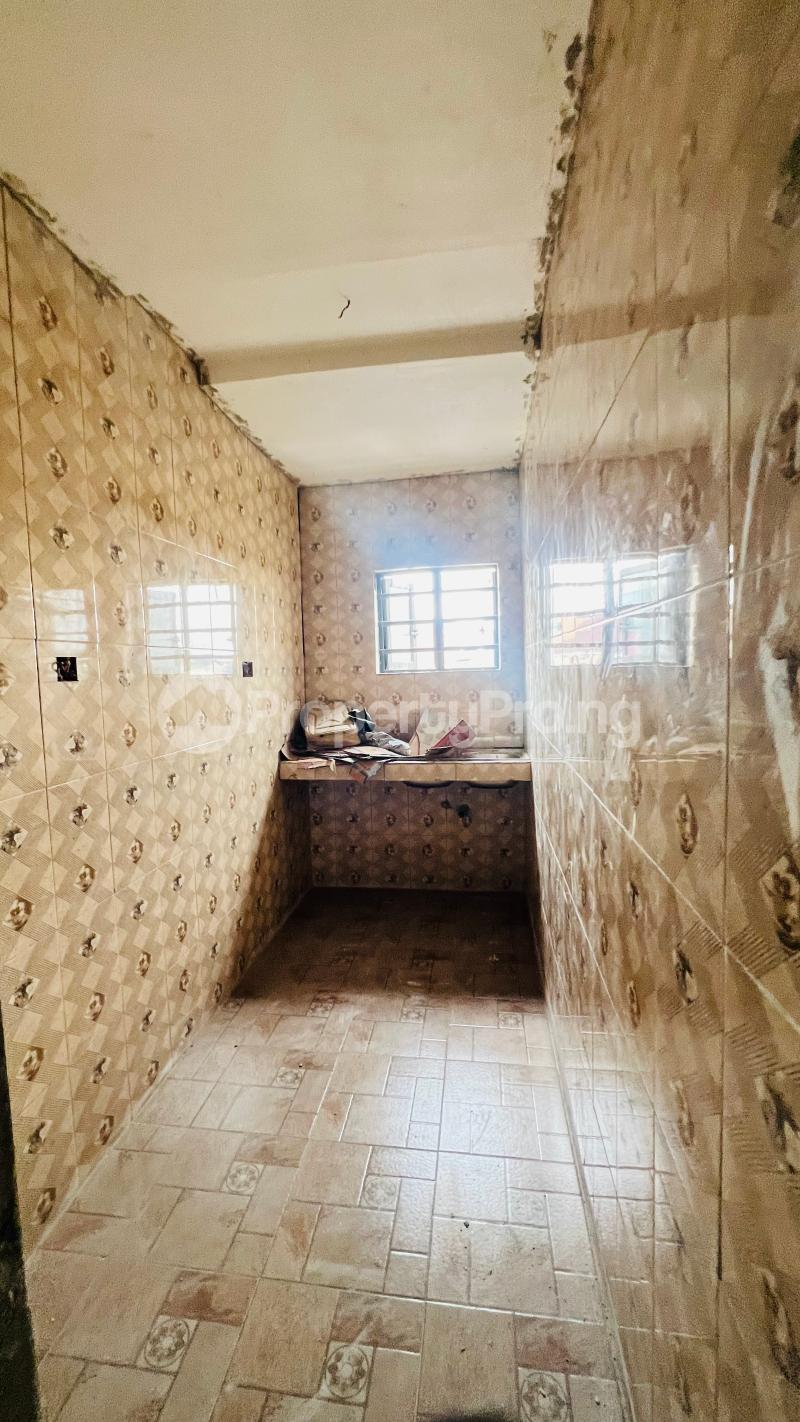1 bedroom Flat / Apartment for rent Lawanson Surulere Lagos