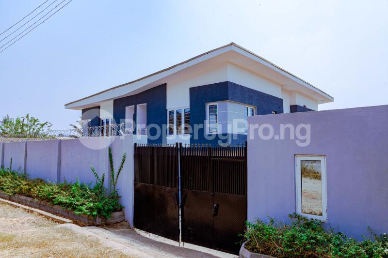 3 bedroom House for sale 21, Olumbebasir, Basir Drive Bodija Ibadan Oyo