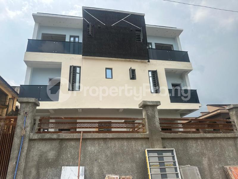 4 bedroom House for sale Estate Ifako-ogba Ogba Lagos