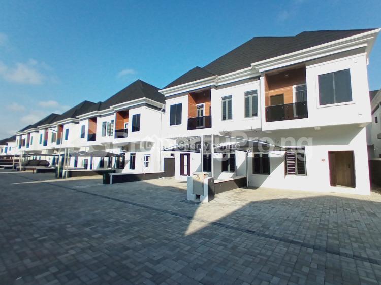 3 bedroom House for sale Vantage Court Estate Bogije Sangotedo Lagos