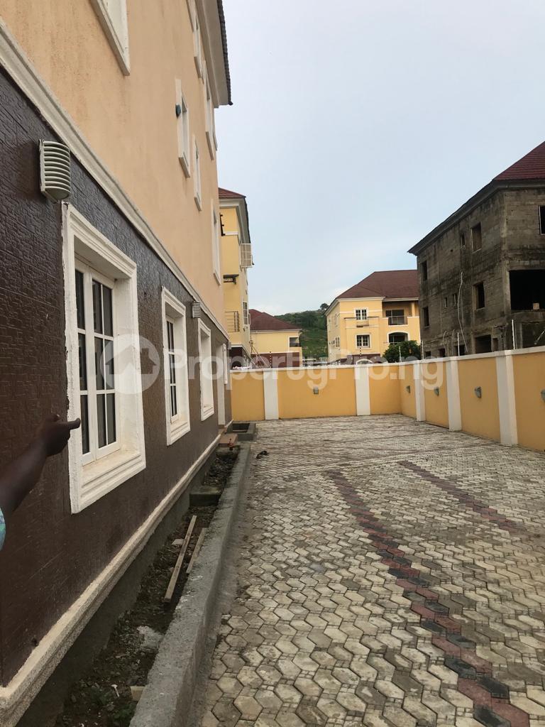 5 bedroom House for rent Federal Housing Authority Guzape Abuja