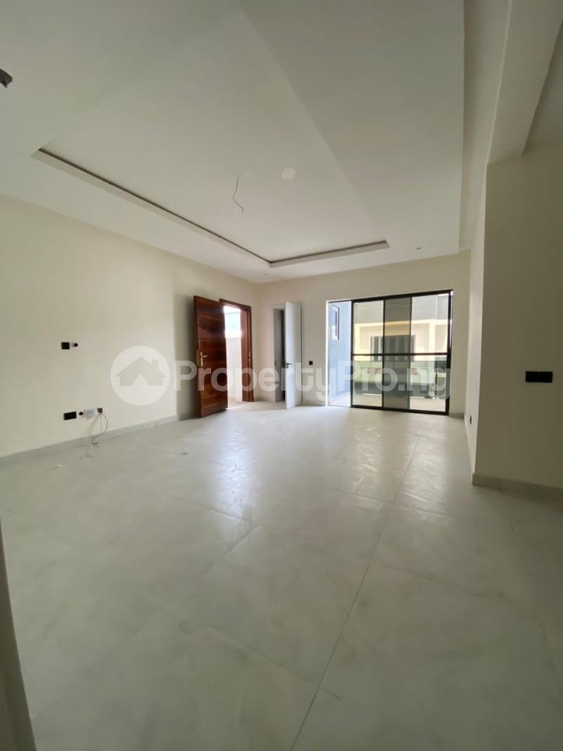 3 bedroom Flat / Apartment for rent Osapa london Lekki Lagos