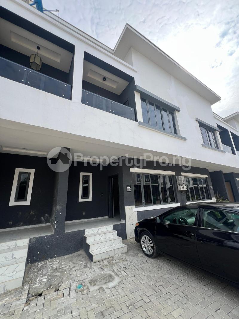 4 bedroom House for rent Abraham adesanya estate Ajah Lagos