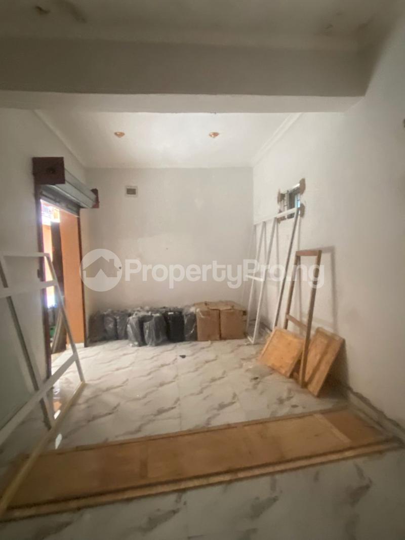 Commercial Property for rent Onipan Shomolu Shomolu Lagos