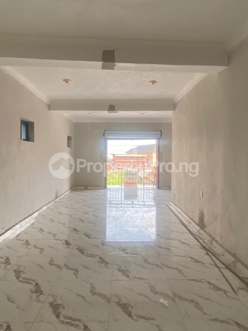 Commercial Property for rent Onipan Shomolu Shomolu Lagos