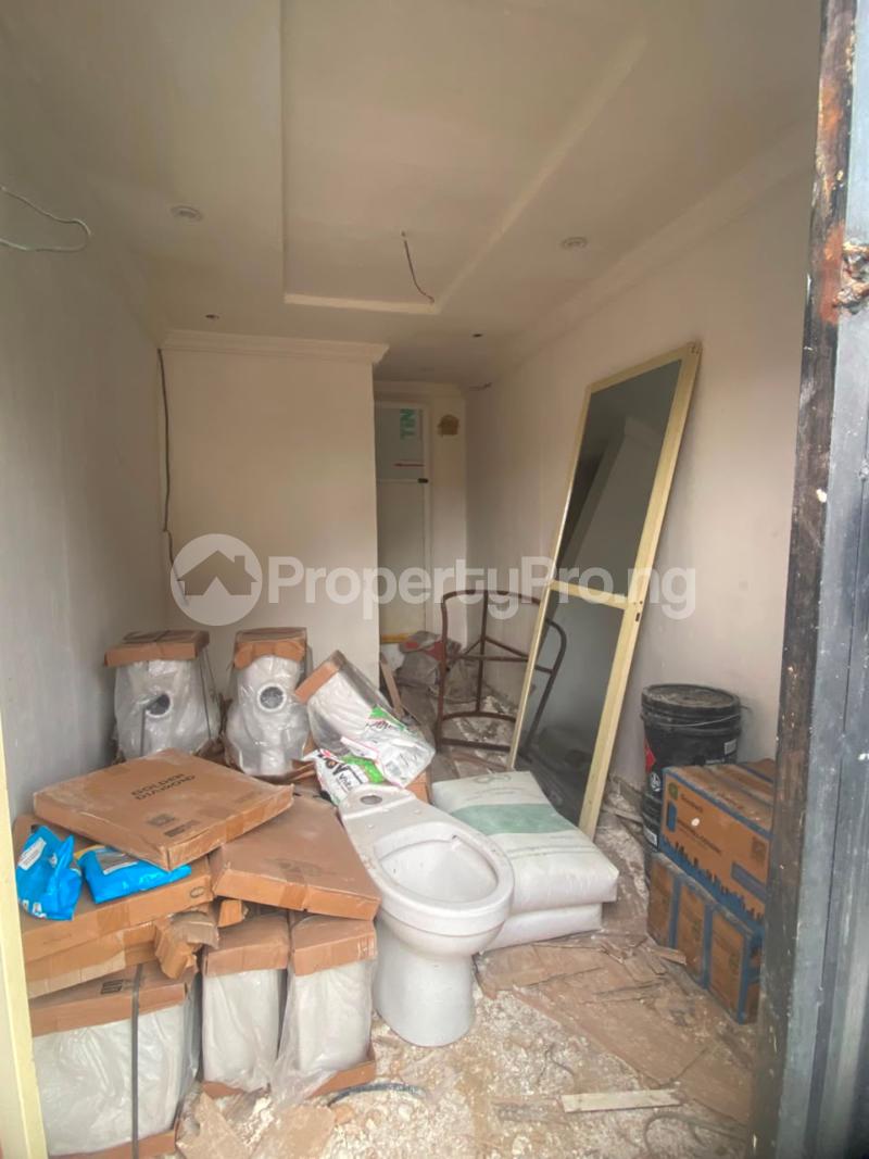 Commercial Property for rent Somolu Shomolu Shomolu Lagos