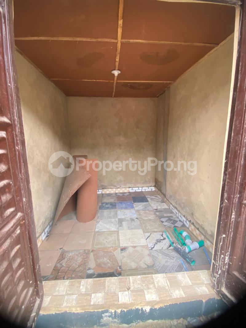 Commercial Property for rent Somolu Shomolu Shomolu Lagos