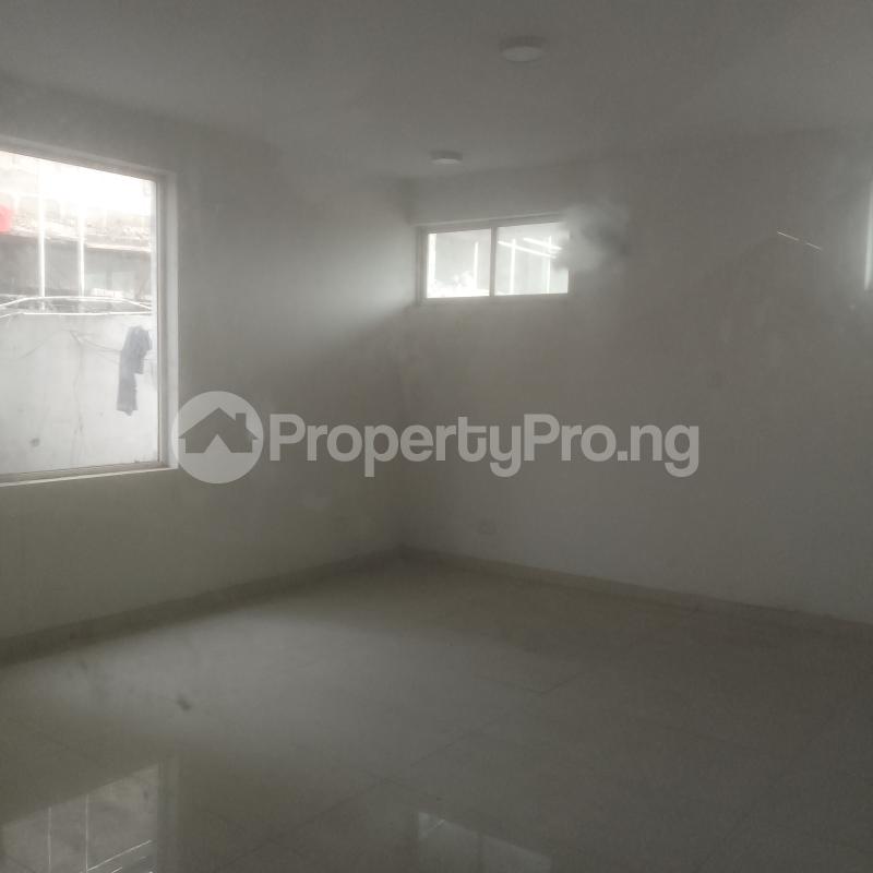 Commercial Property for rent Estate Admiralty Road Lekki Lagos
