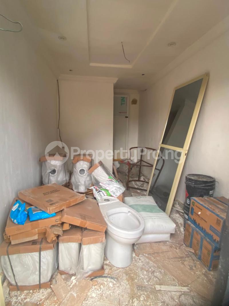 Commercial Property for rent Somolu Shomolu Shomolu Lagos