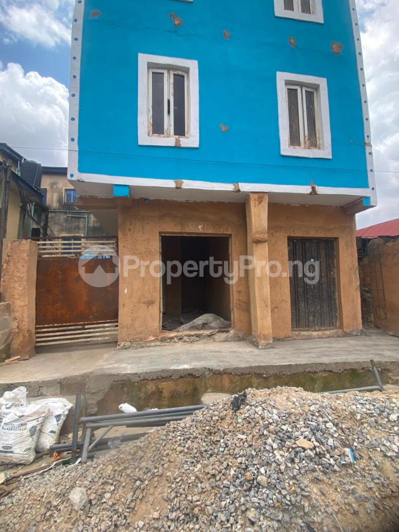 Commercial Property for rent Somolu Shomolu Shomolu Lagos