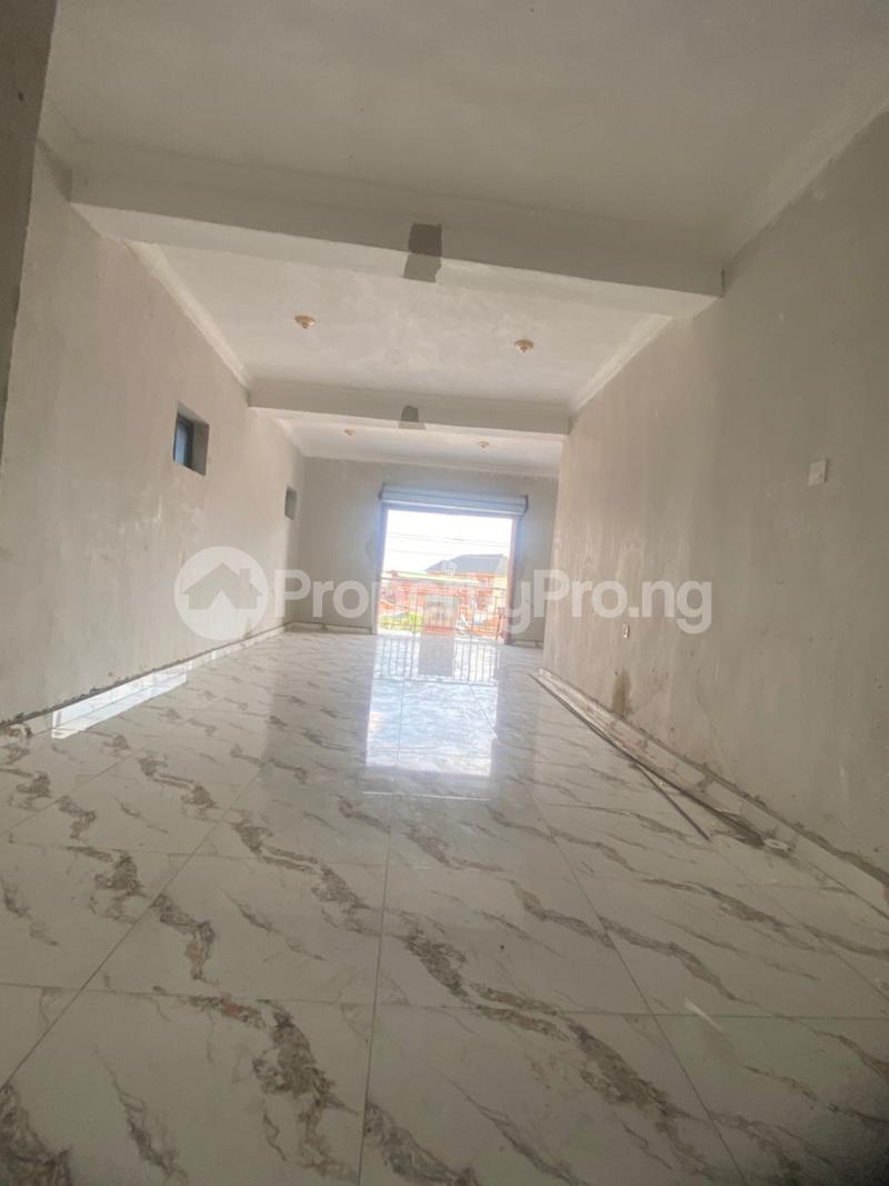 Commercial Property for rent Somolu Shomolu Shomolu Lagos