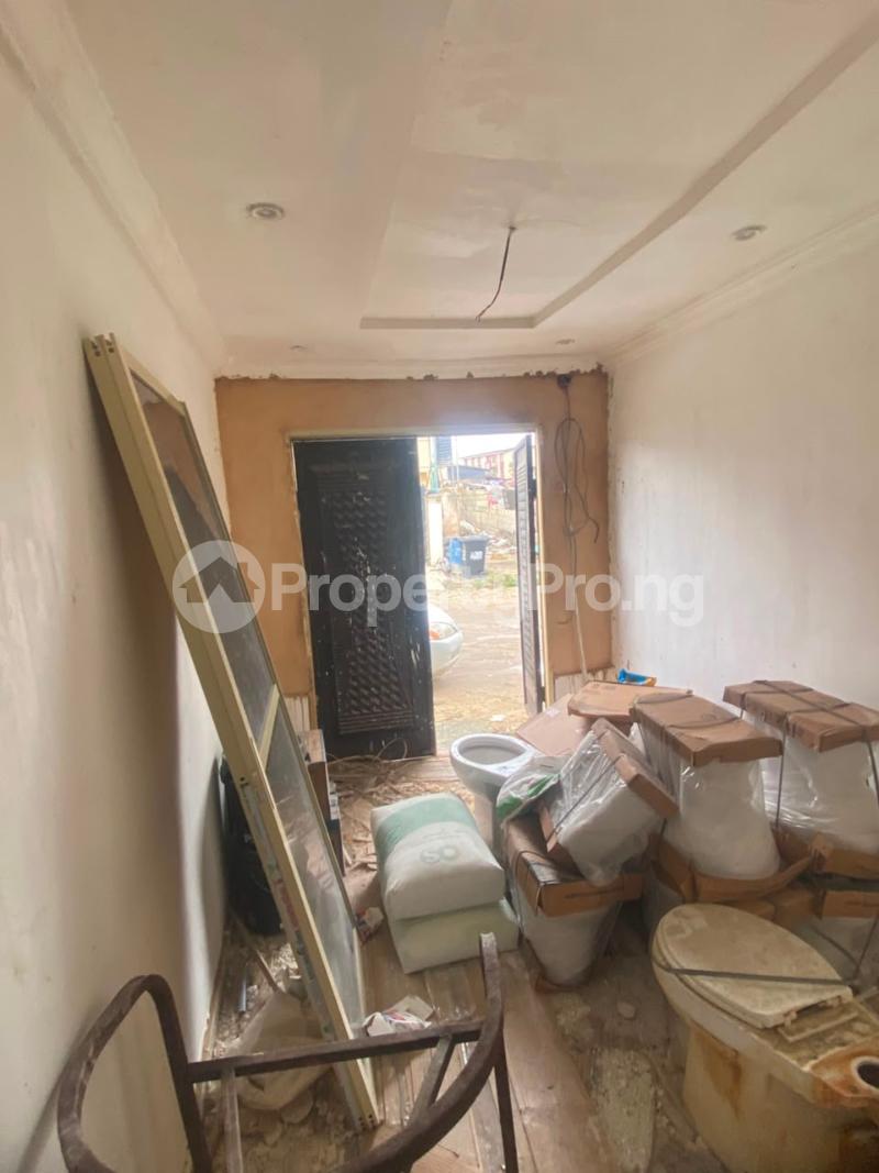 Commercial Property for rent Bajulaiye Shomolu Shomolu Lagos