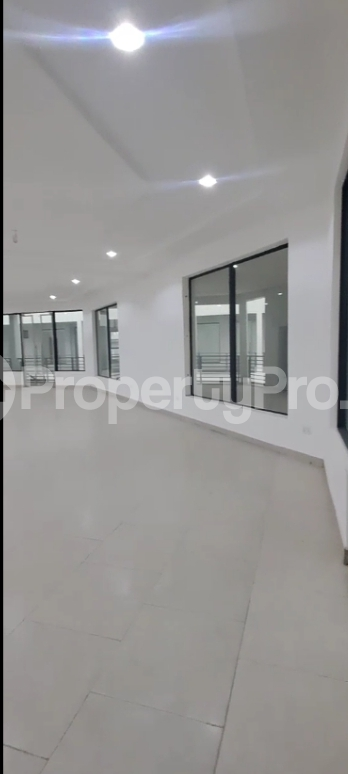 Commercial Property for rent Jahi By Gilmore, Jahi Abuja