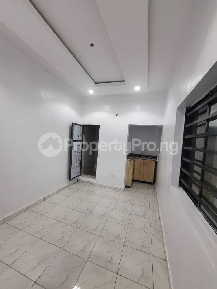 1 bedroom Flat / Apartment for rent Back Of Charley Boy, Pedro Gbagada Phase 1 Gbagada Lagos