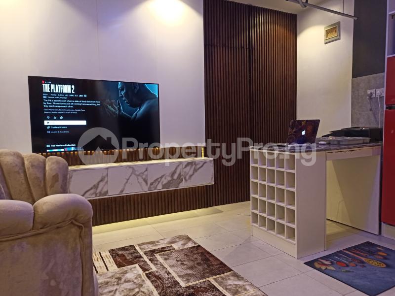 1 bedroom Flat / Apartment for shortlet Awolowo way Ikeja Lagos - 2