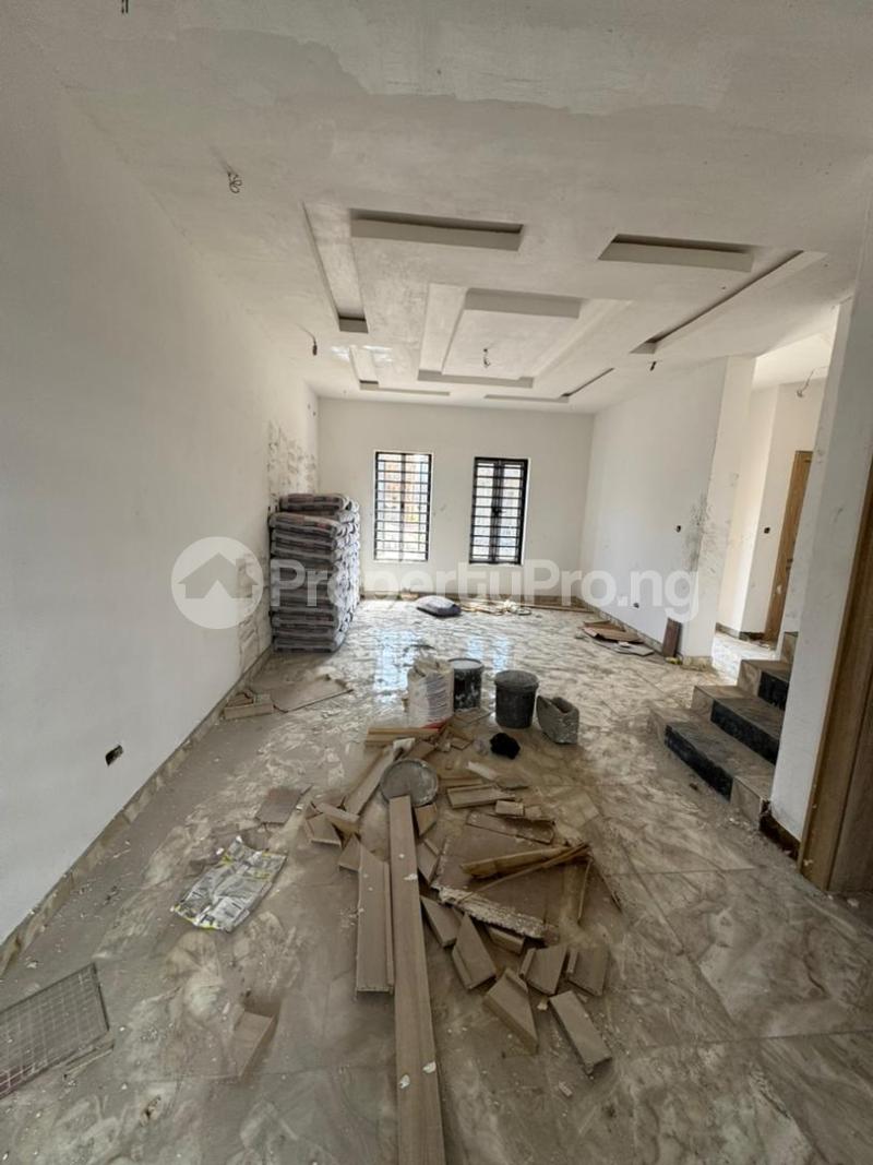 2 bedroom House for rent Behind Ay Shafa Filling Station Lugbe Abuja Lugbe Abuja