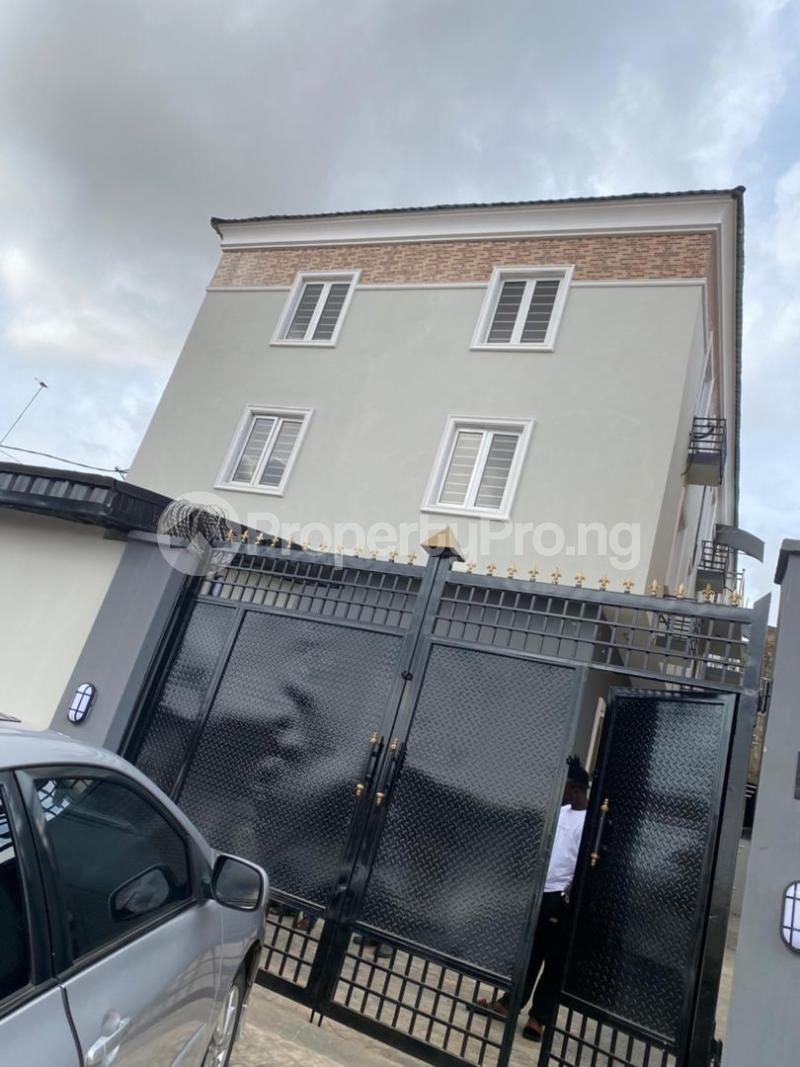 2 bedroom Flat / Apartment for rent Very Close To Nationwide Fuel Station Ajayi road Ogba Lagos