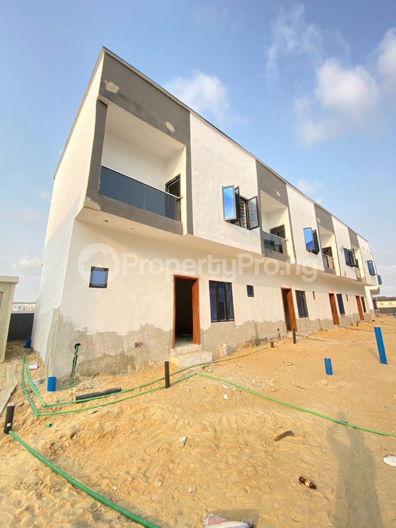 2 bedroom House for sale Lbs Axis Off Lekki-Epe Expressway Ajah Lagos