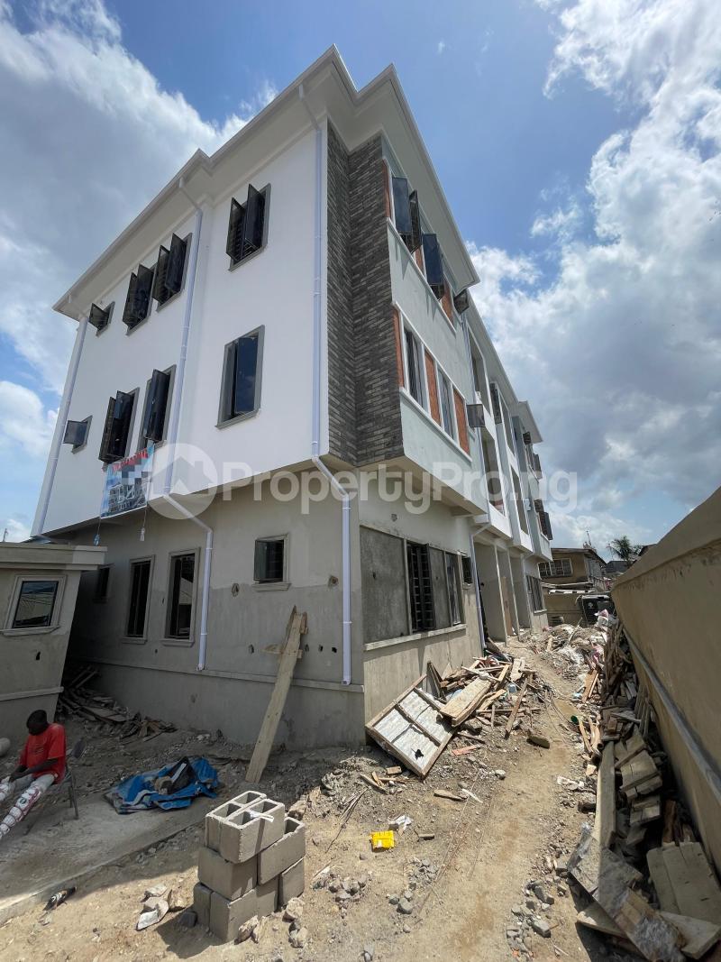 3 bedroom House for sale Surulere Lagos