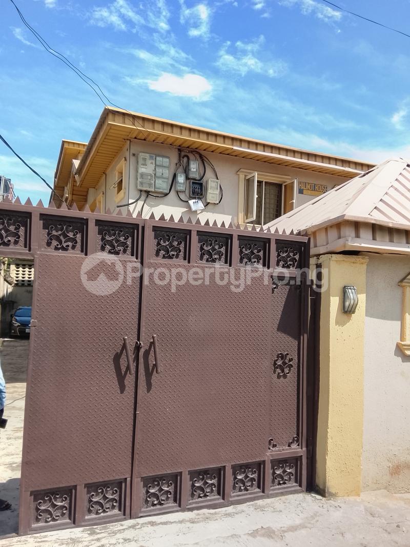 3 bedroom Flat / Apartment for rent Walkable To Bustop Oregun Ikeja Lagos