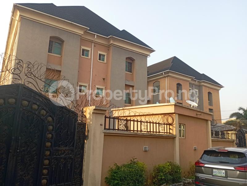 3 bedroom Flat / Apartment for rent Adams Obalateef Estate Cement Ikeja Mangoro Ikeja Lagos