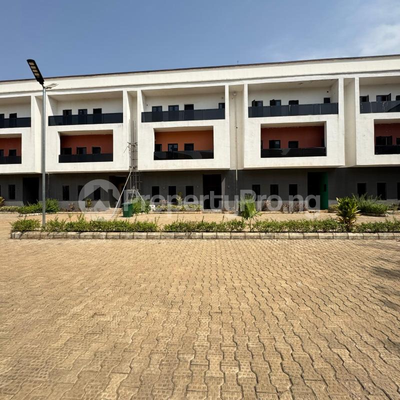 3 bedroom House for sale Gilmore Jahi Abuja