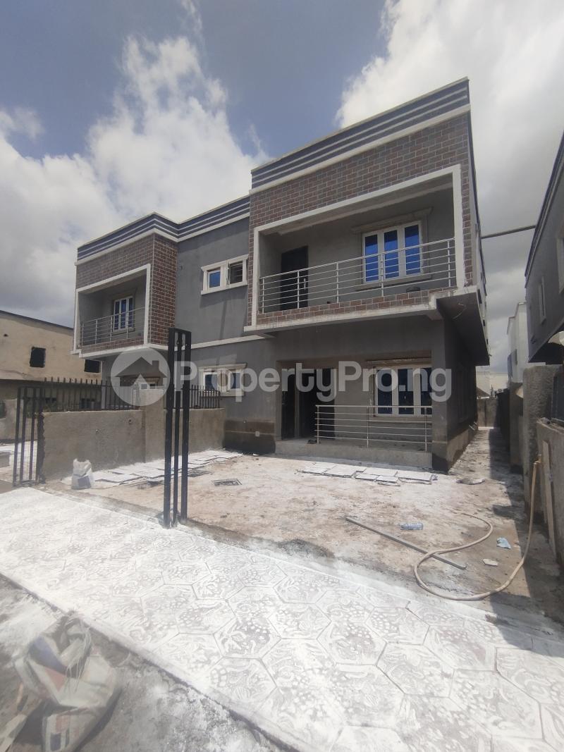 4 bedroom House for rent Von Road Airport Road Lugbe Abuja
