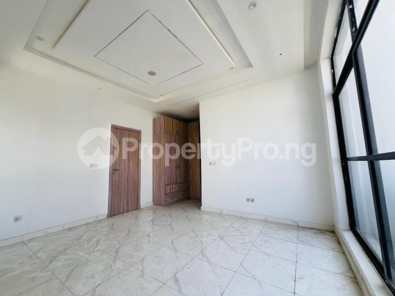 4 bedroom House for rent Ikota Lekki Lagos