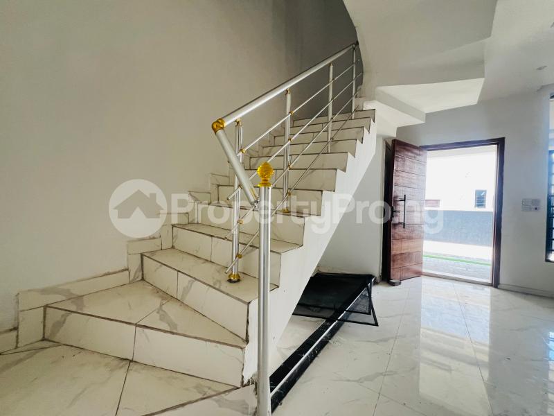 4 bedroom House for rent Ikota Lekki Lagos