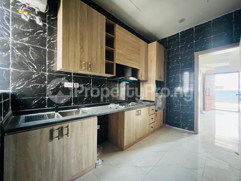 4 bedroom House for rent Ikota Lekki Lagos