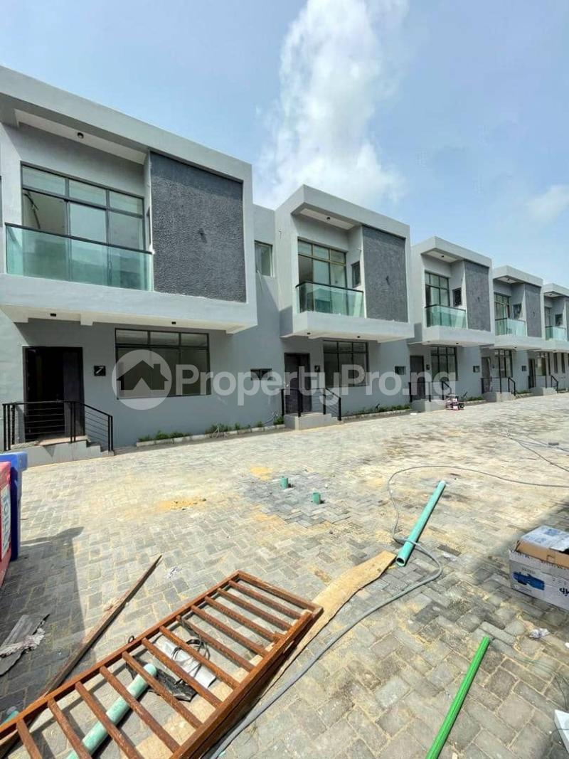 4 bedroom House for rent Igbo-efon Lekki Lagos