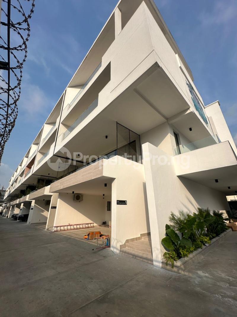 4 bedroom House for rent Parkview Estate Ikoyi Lagos
