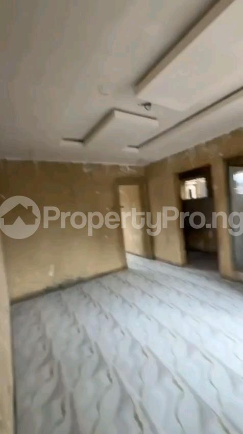 1 bedroom Flat / Apartment for rent Fadeyi Shomolu Lagos