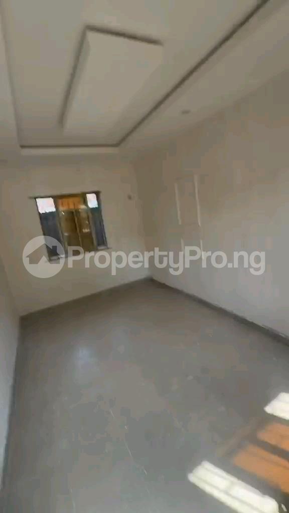 Flat / Apartment for rent Waec Fadeyi Shomolu Lagos