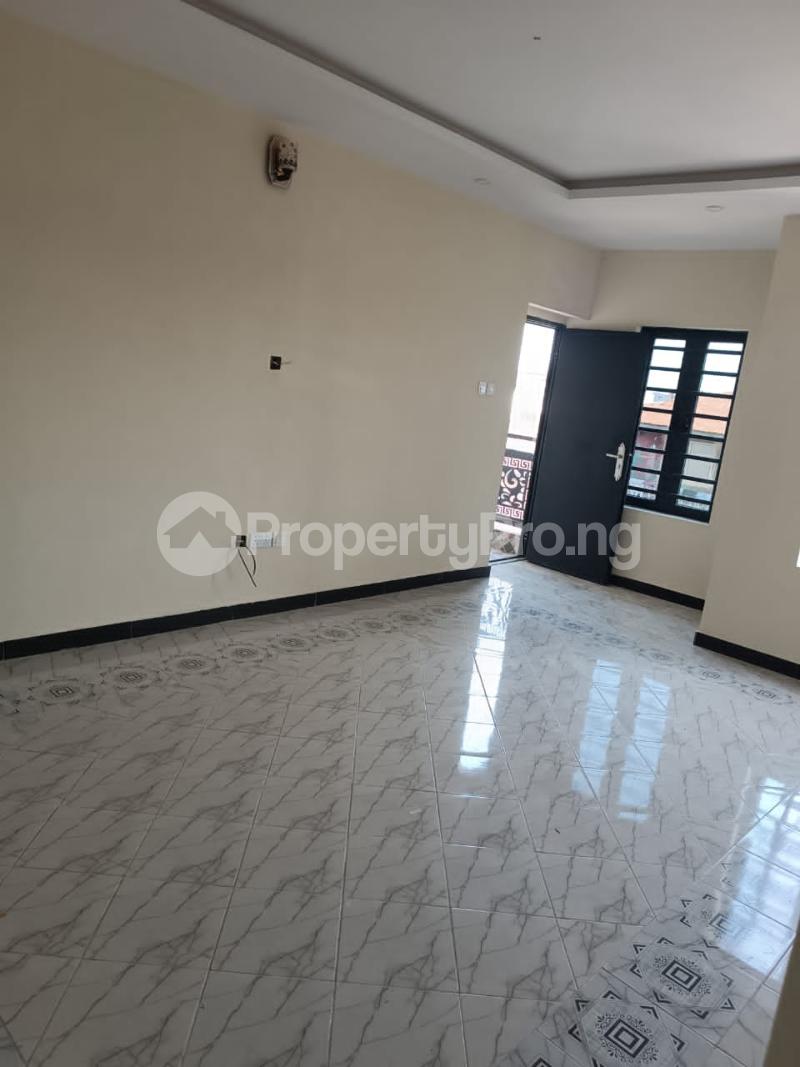 1 bedroom Flat / Apartment for rent Vono Axis, Behind Ilupeju Road Mushin Lagos - 7