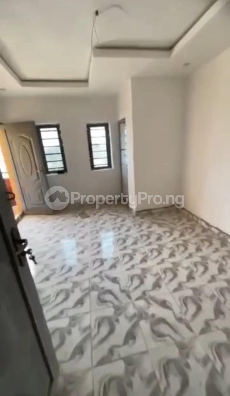 1 bedroom Flat / Apartment for rent Jibowu Yaba Lagos