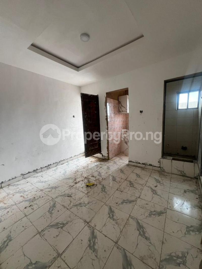 1 bedroom Flat / Apartment for rent Palmgroove Shomolu Lagos - 0