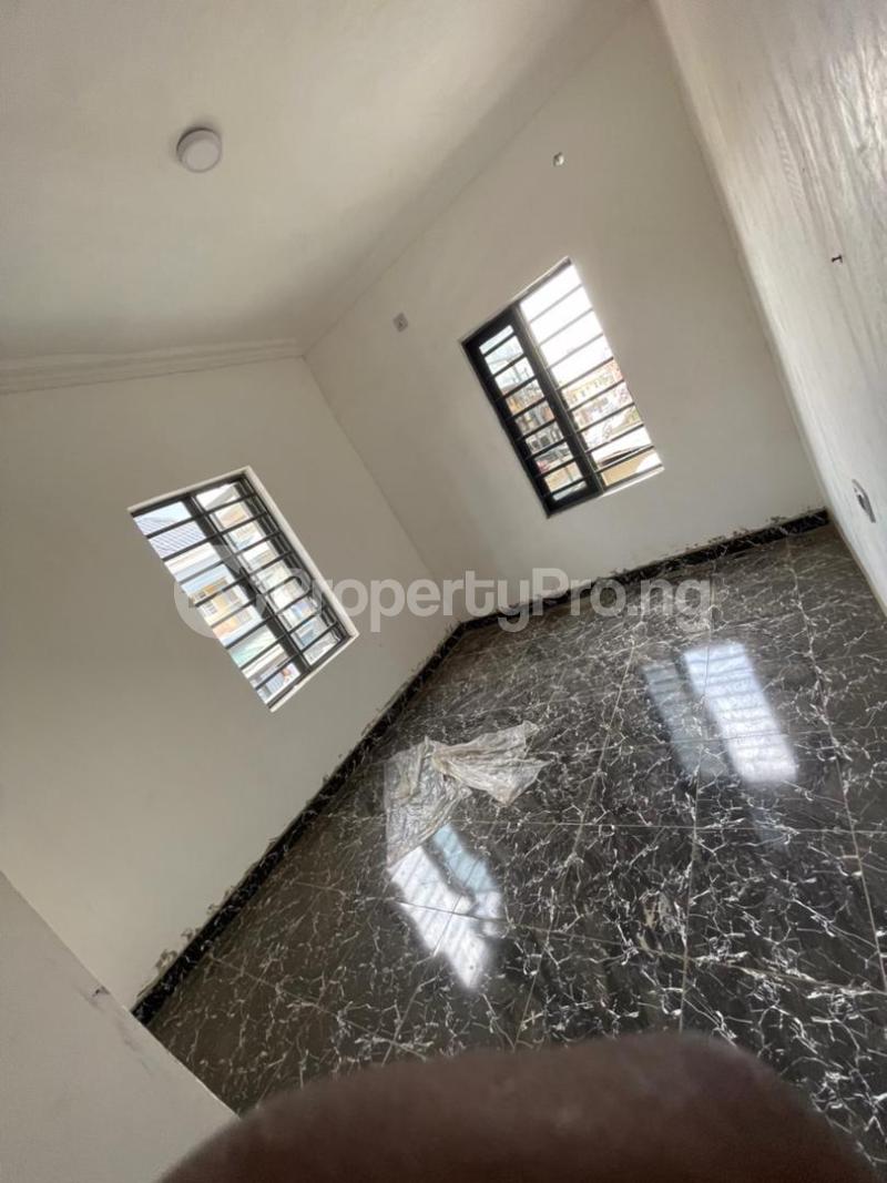 1 bedroom Flat / Apartment for rent  Fola Agoro Yaba Lagos