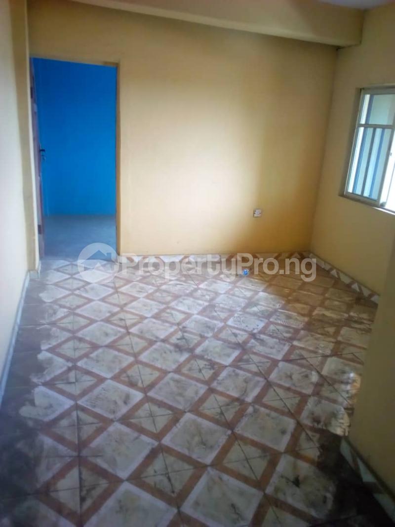 1 bedroom Flat / Apartment for rent Lawanson Road Lawanson Surulere Lagos
