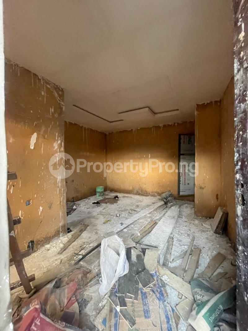 Flat / Apartment for rent Onipanu Shomolu Lagos - 0