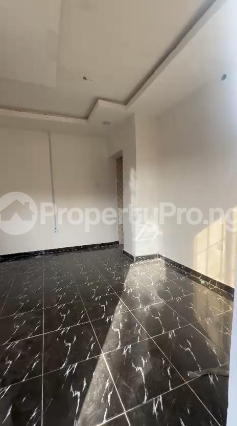 Flat / Apartment for rent  Abule-Ijesha Yaba Lagos
