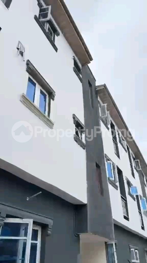 1 bedroom House for rent Awoyokun Ilupeju Lagos