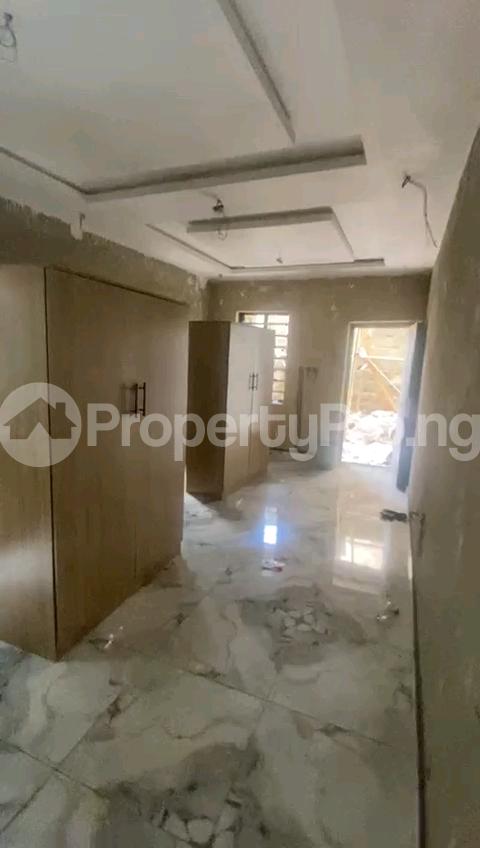 1 bedroom Flat / Apartment for rent Oworoshoki Shomolu Lagos - 9