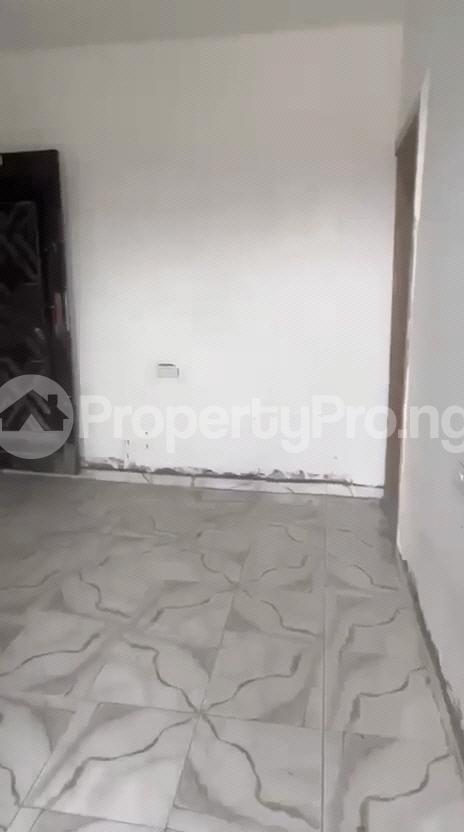 1 bedroom Flat / Apartment for rent Market Street, Shomolu Lagos