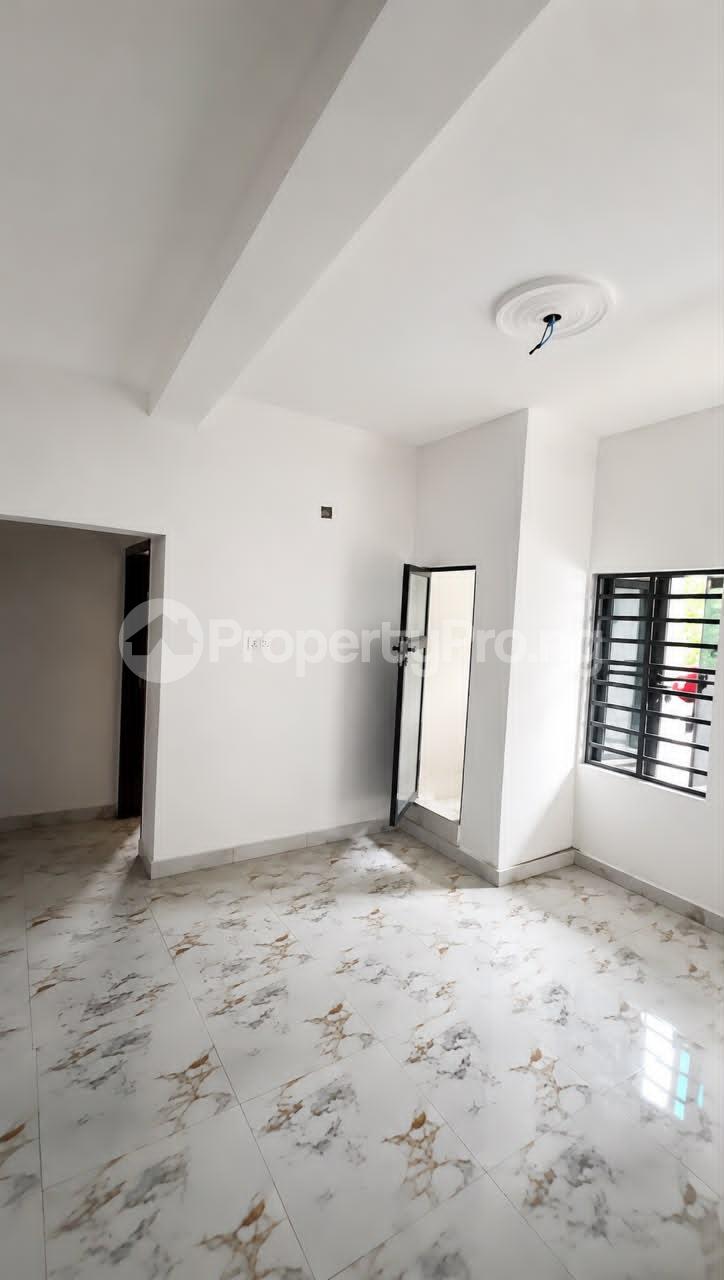 1 bedroom Flat / Apartment for rent East Side Ebute Metta Yaba Lagos