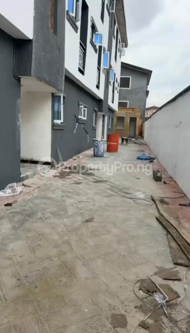 1 bedroom Flat / Apartment for rent Ilupeju Lagos