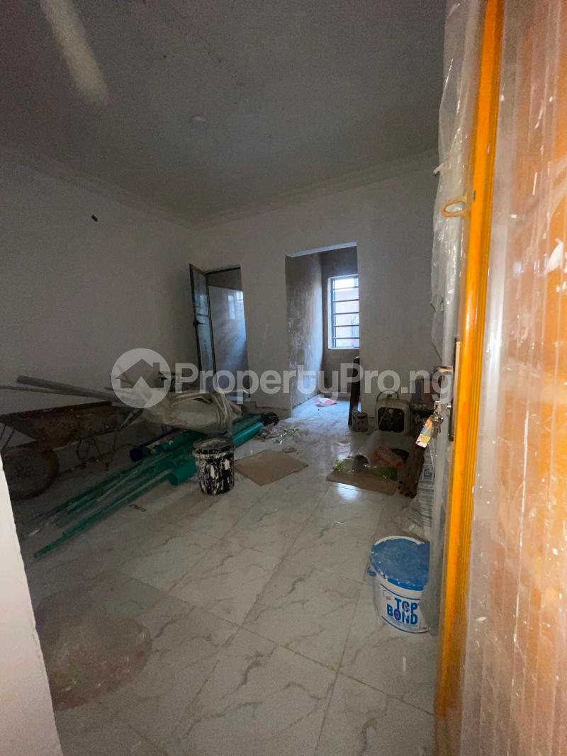 1 bedroom Flat / Apartment for rent Bajulaiye Road Shomolu Shomolu Lagos