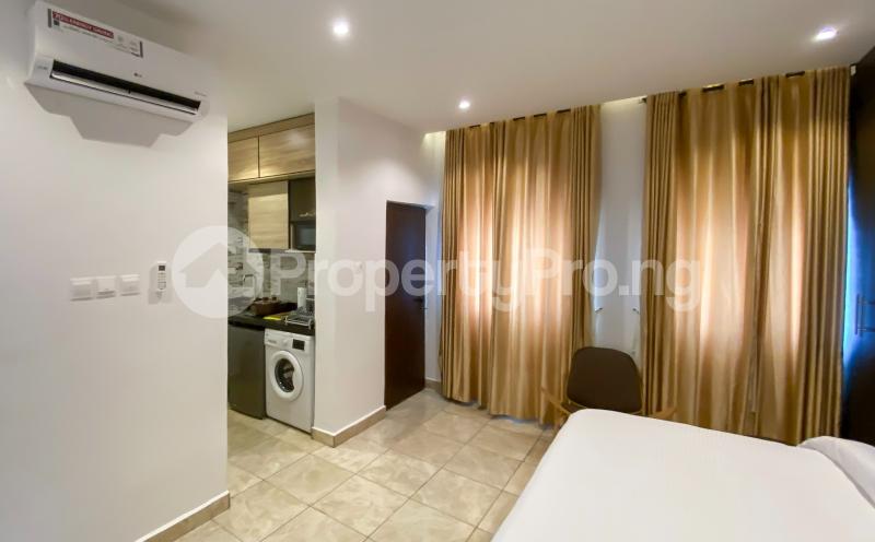 1 bedroom Flat / Apartment for shortlet Akanni Bashorun Lekki Phase 1 Lekki Lagos